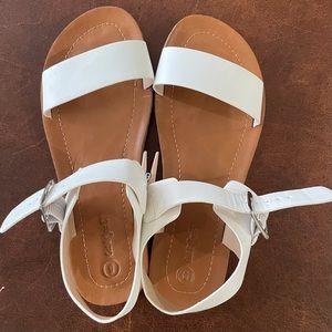 Cat and Jack Sandals